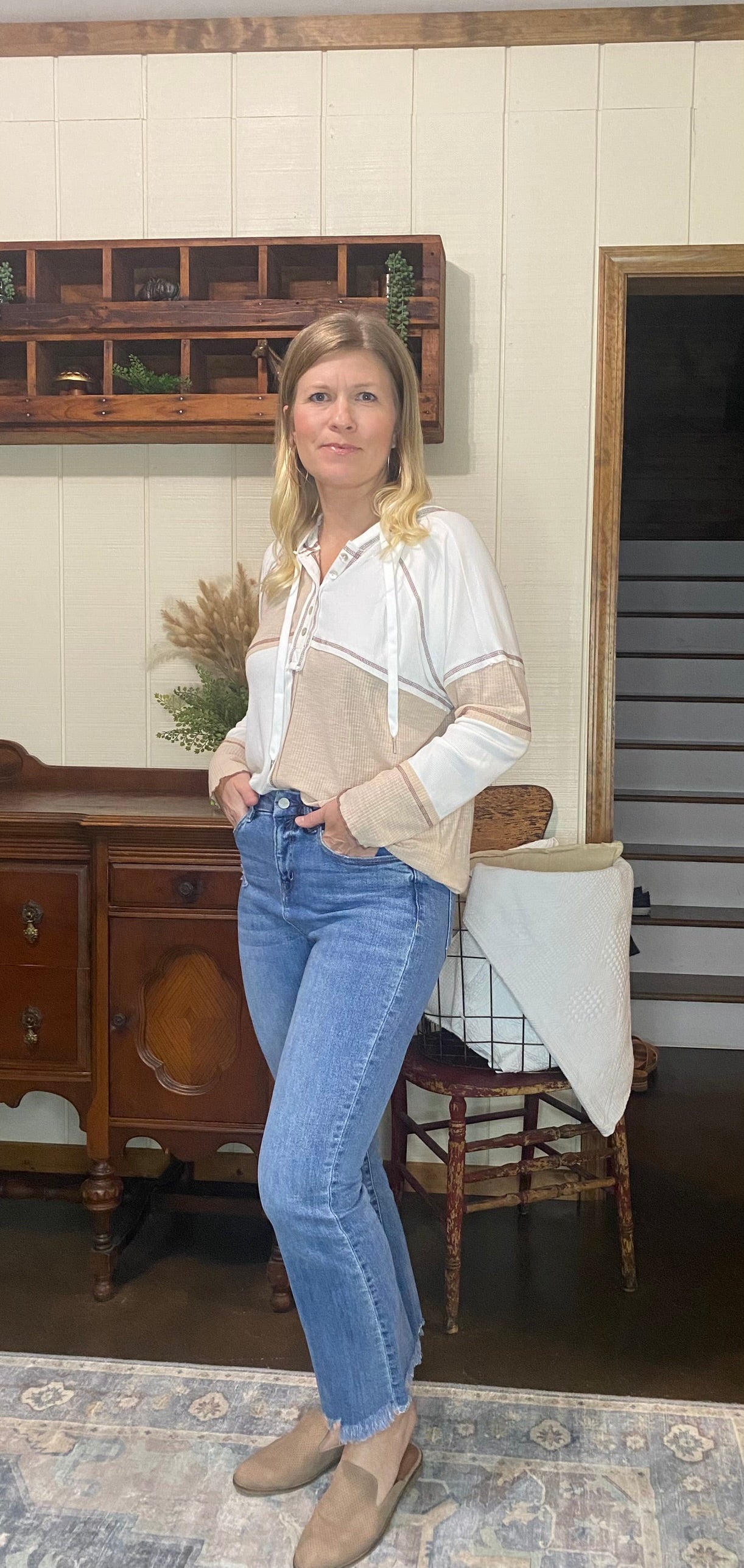 COLORBLOCK RIBBED HENLEY HOODIE