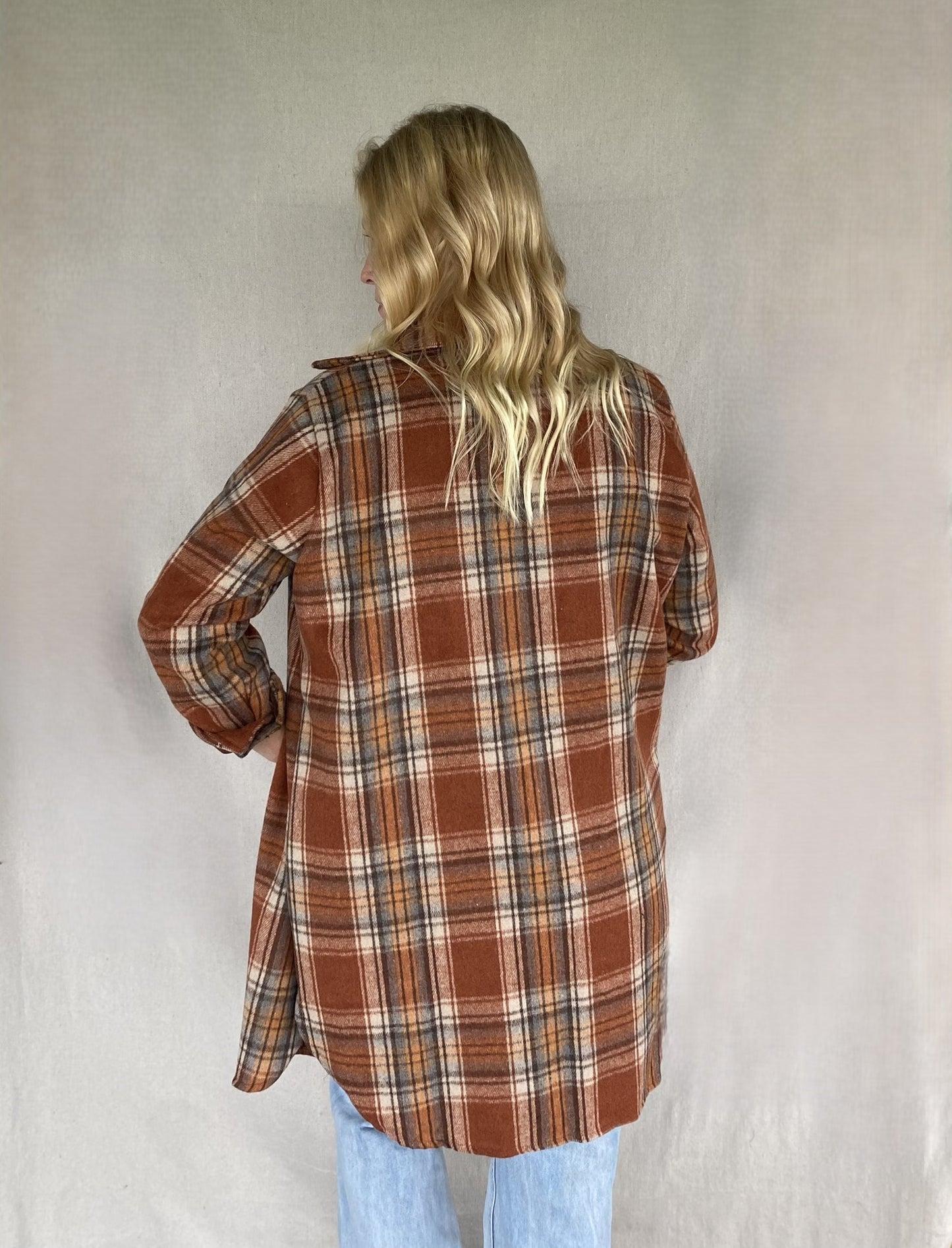 RUST BUTTON DOWN FLANNEL SHACKET