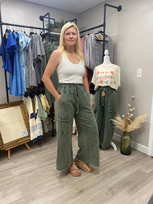 MINERAL WASHED WIDE LEG PANT - OLIVE